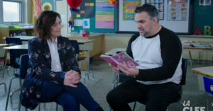 Julie Philippon rencontre Martin Cloutier dans une classe.