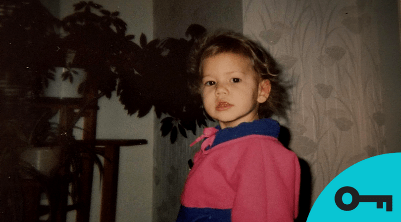 Une photo d'enfant des années 90.